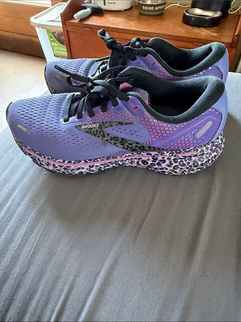 Brooks Womens Ghost 14 Running Shoes Size 6.5 Purple Leopard Print 1203561B578 - Picture 8 of 12